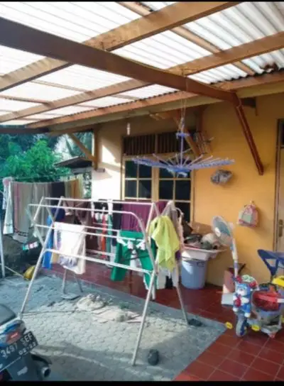 DIJUAL RUMAH