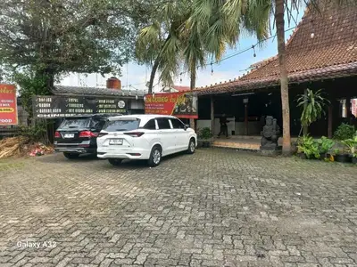 Dijual Tempat Usaha Ex Rumah Makan Gudeg Jakarta Selatan