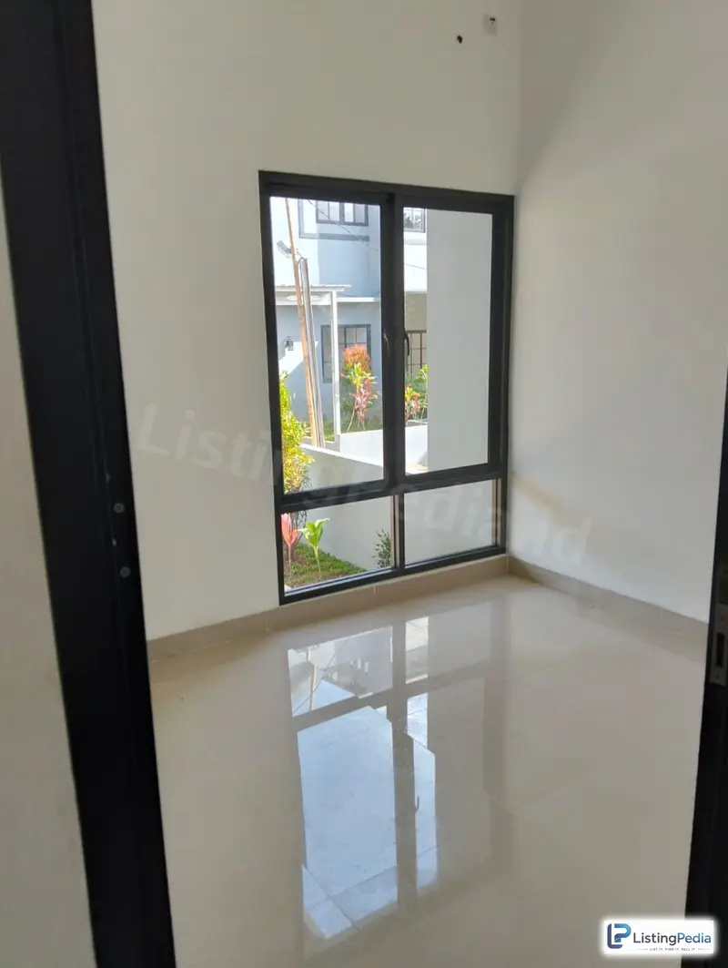Rumah Cluster Baru 2 Lantai Siap Huni di Cipayung Kota Depok Dekat Stasiun Citayam — foto 1