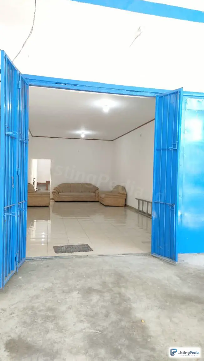Ruko 2 Lantai di Ratulangi — foto 4