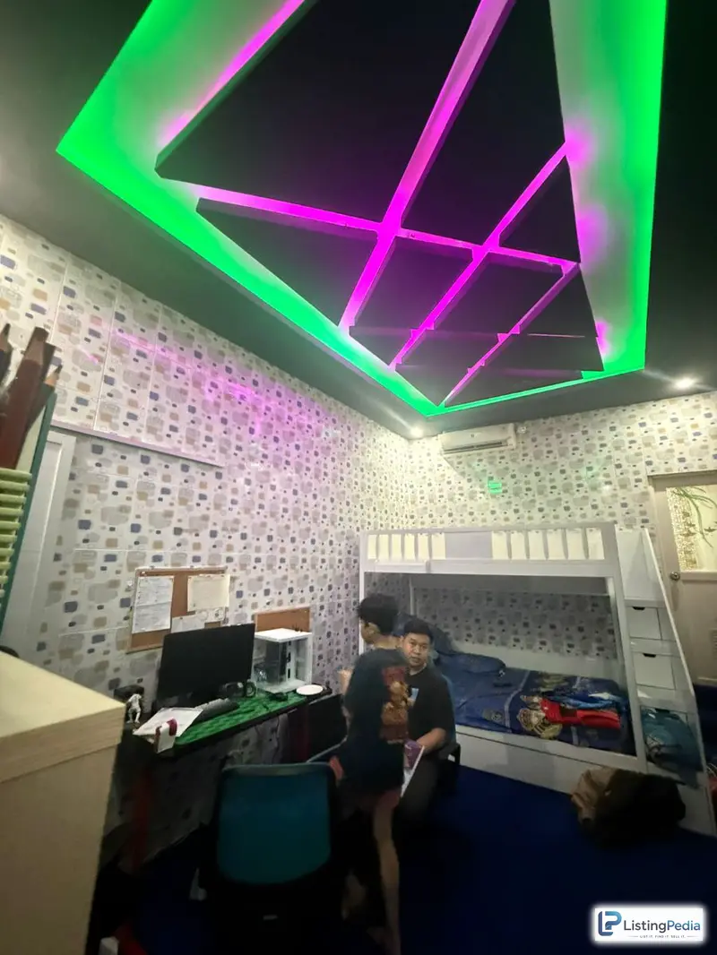 Rumah Dalam Komplek Rancho Indah Jakarta Selatan — foto 2