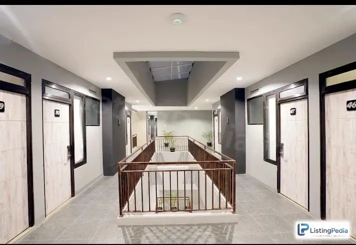 Hotel D Paragon Bintang 3 Jakarta Barat Dijual — foto 2