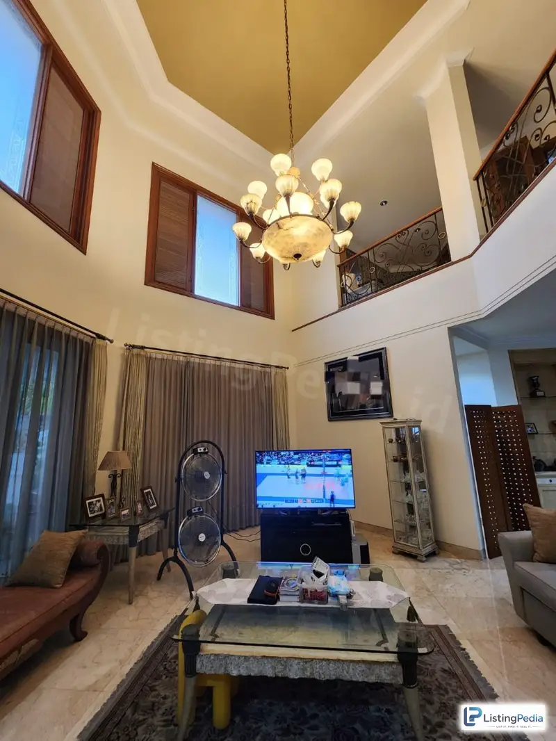 Rumah Mewah 2 Lantai Pondok Indah — foto 1