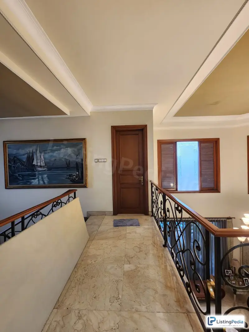 Rumah Mewah 2 Lantai Pondok Indah — foto 3