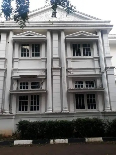 Ex Sekolah Ais, Kemang Jak Sel