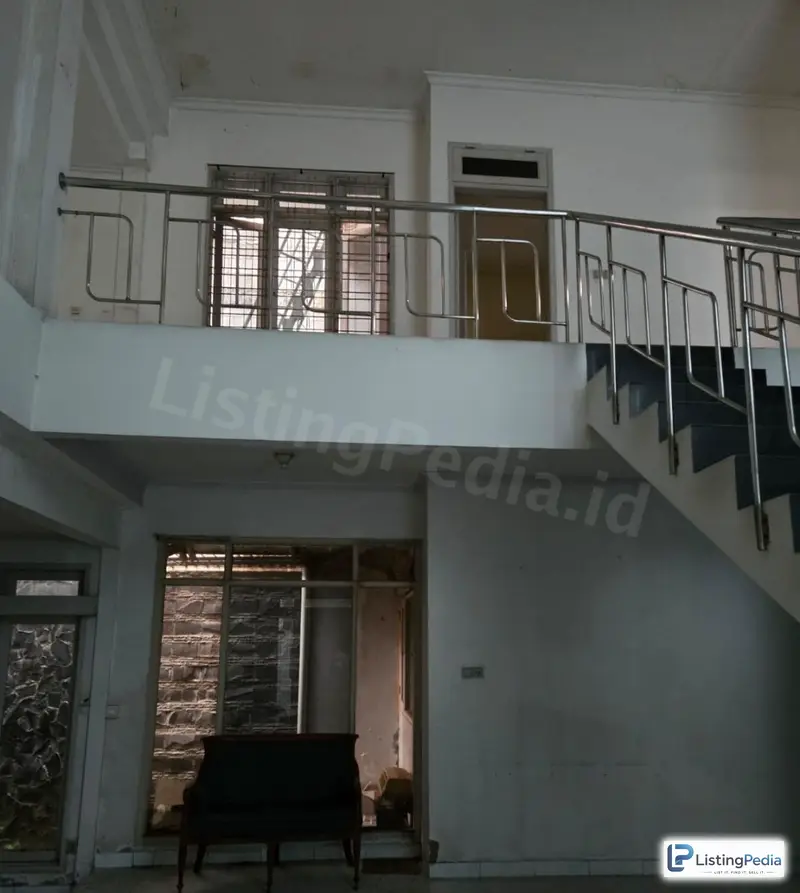 Rumah Dalam Komplek Rancho Indah Jakarta Selatan — foto 4