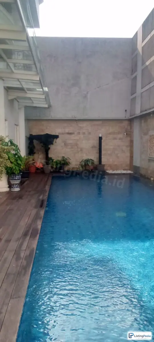Dijual Rumah 2 Lantai di Daerah Cempaka Putih Barat - Jakarta Pusat — foto 3