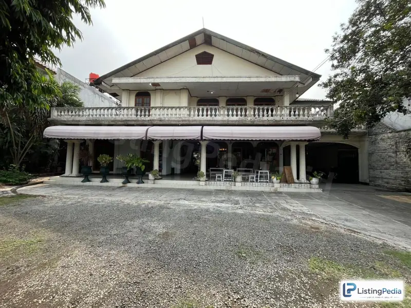 Rumah Tua Terawat di Kemang — foto 1