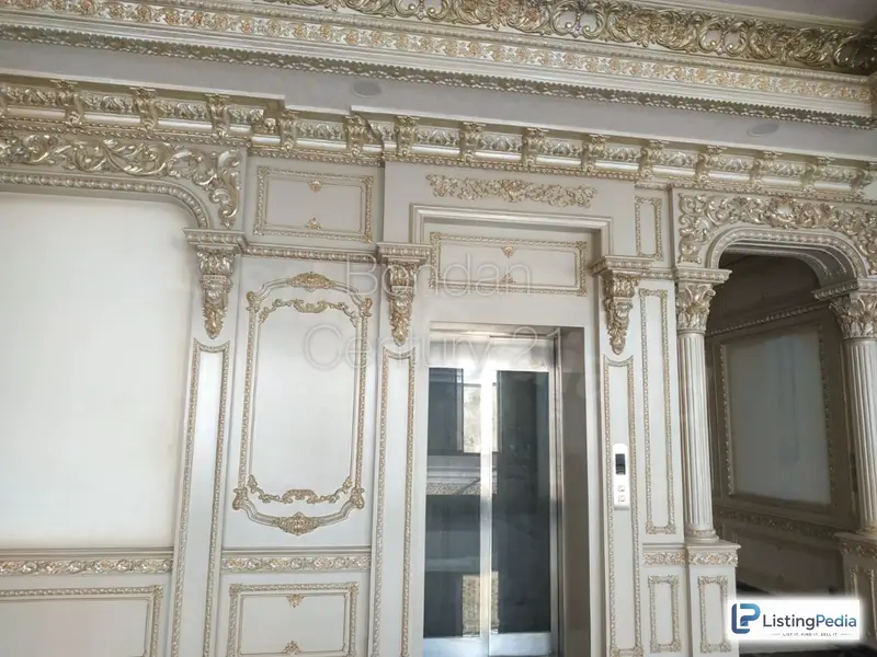 Jual Rumah Klasik Super Mewah dengan Lift di Pondok Indah, Pondok Pinang, Kebayoran Lama, Jakarta Selatan — foto 1