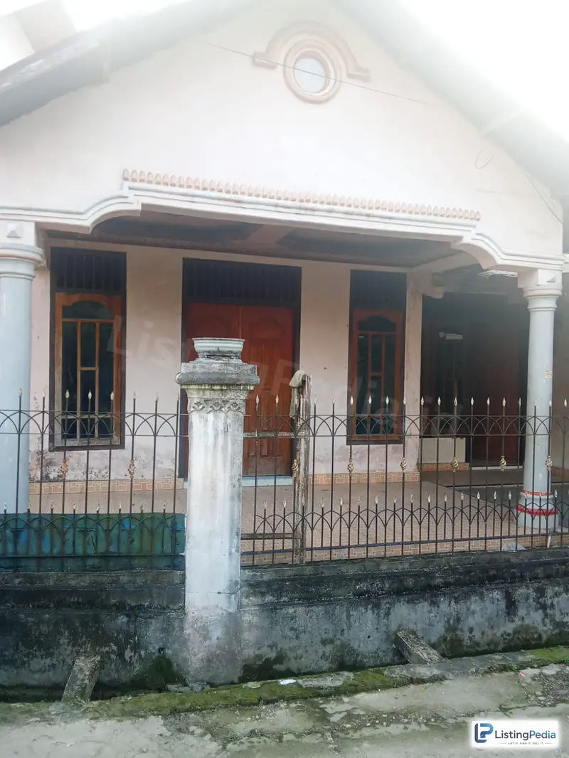 Dijual Rumah Lokasi di Aurduri 1 Kota Jambi — foto 1