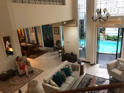 Disewakan Rumah Pondok Indah