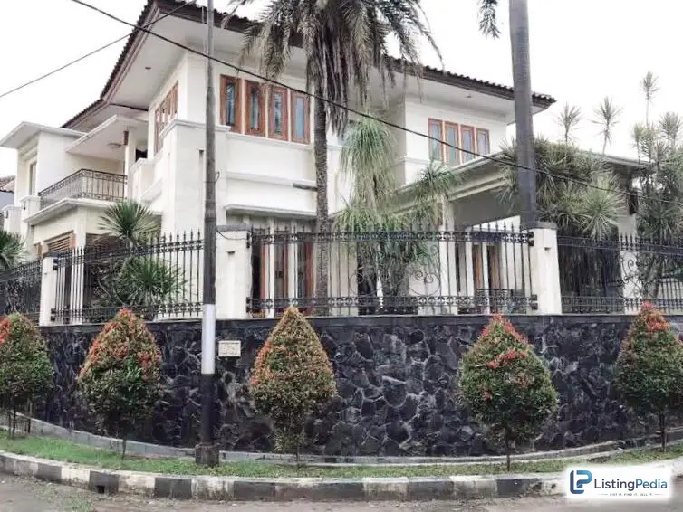 Dijual Rumah Palmerah Jakbar 4 Lantai — foto 1