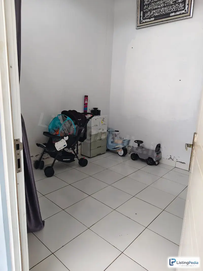 Take Over Rumah Dekat Stasiun Cisauk — foto 5