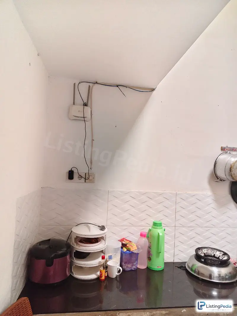 Take Over Rumah Dekat Stasiun Cisauk — foto 3