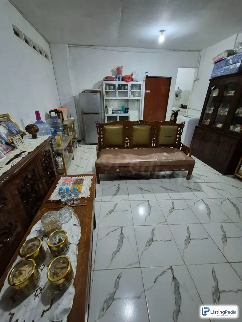 Dijual Cepat dan Murah Rumah Tinggal dan Kontrakan 4 Pintu — foto 4