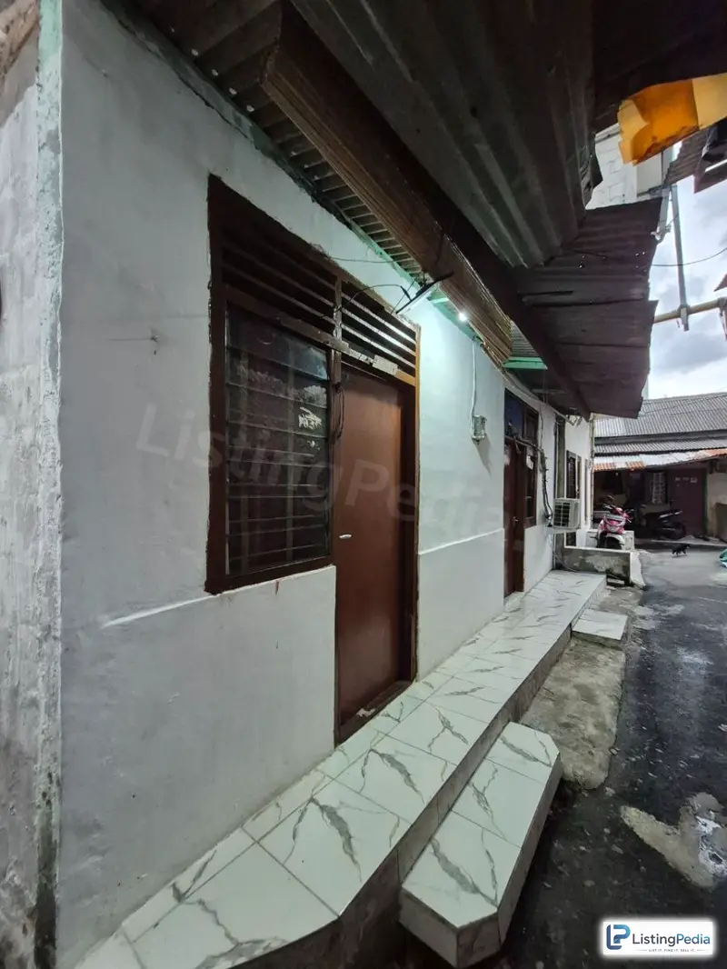 Dijual Cepat dan Murah Rumah Tinggal dan Kontrakan 4 Pintu — foto 2