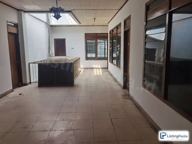 Dijual Ruko Bawah NJOP Gambir JKT — foto 4