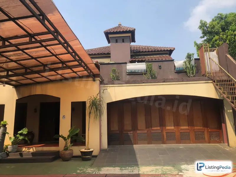 Dijual Rumah di Jalan Raya Kelapa Hijau Jagakarsa Jakarta Selatan — foto 2